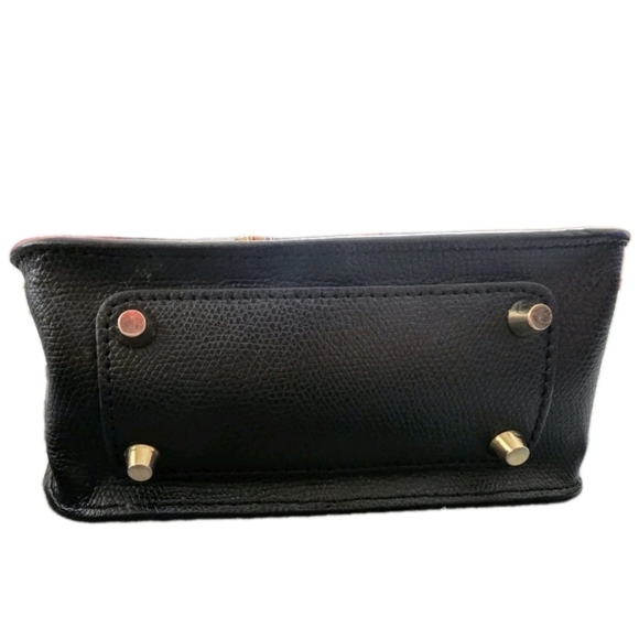 Furla Black Leather Crossbody Bag with Gold Chain, Key, And Authenticity Cards - Picture 4 of 8